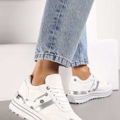 Buty sportowe damskie 1026-1200-TA-262 (12par 36-41)