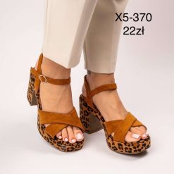 Sandały na słupku damskie 1026-1380-X5-370 (12par 36-41) w panterkę