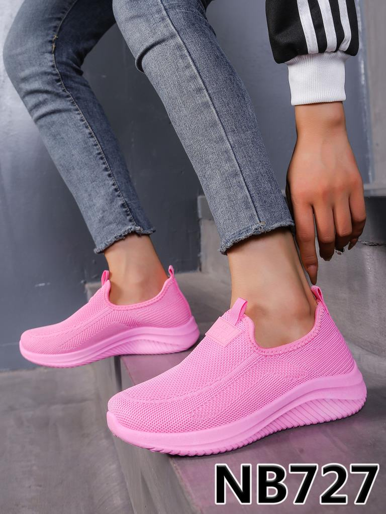 Buty Sportowe Wsuwane damskie 1026-5584-NB727 (12par∕36-41) fuksja