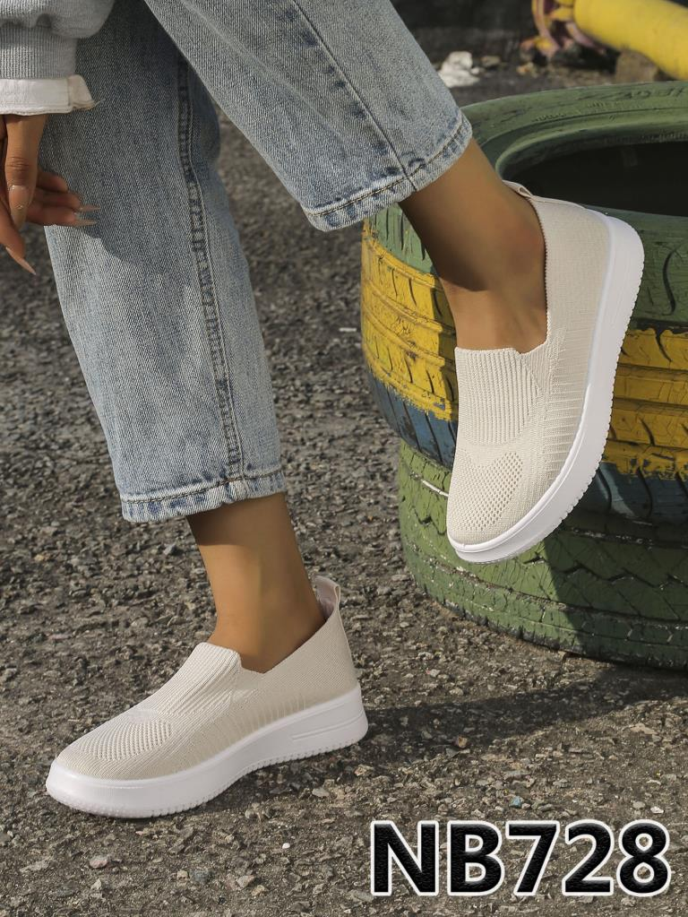 Buty Sportowe Wsuwane damskie 1026-5755-NB728 (12par∕36-41) beżowy