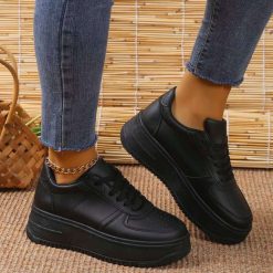 Buty Sportowe damskie 1026-5778-LA257 (12par∕36-41) cały czarny