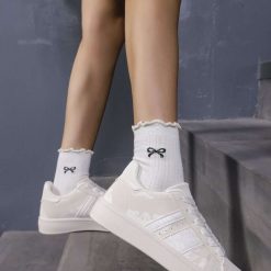 Buty Sportowe damskie 1026-5887-BL561 (12par∕36-41) beżowy
