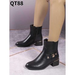 Botki damskie 1026-6933-QT88 (12par∕36-41) czarny