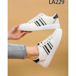 Buty Sportowe damskie 1026-7066-LA229 (12par∕36-41) biały